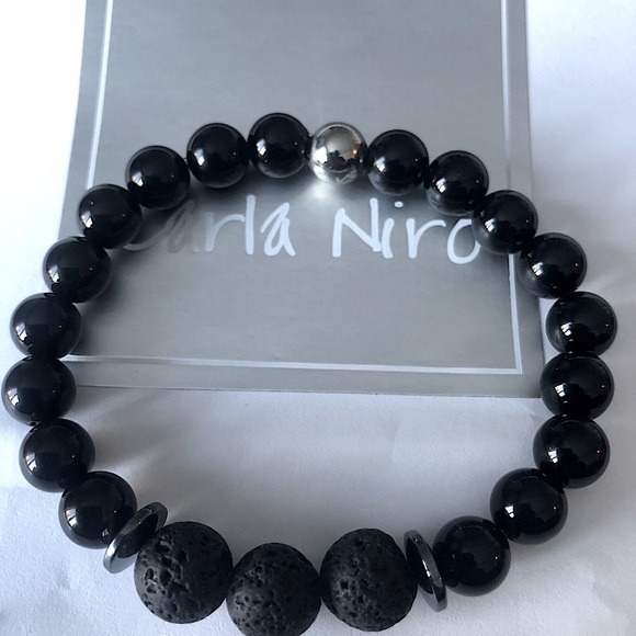 The INTUITION AROMATHERAPY BRACELET. - Picture 3 of 5